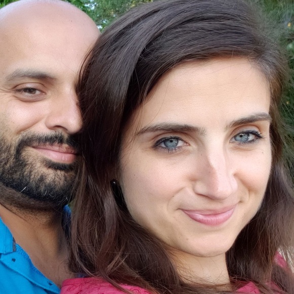 Meet your Posher, Danielle - Picture 1 of 1